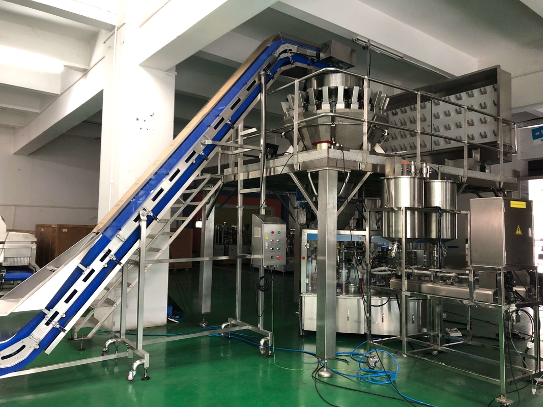 24 หัว Multihead Weigher เครื่องบรรจุ Dual Screw Linear Pans สำหรับอาหารสดที่เหนียวเหนอะหนะ