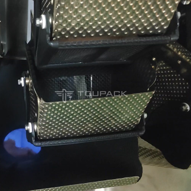 สกรู 1.0L 1.5L เครื่องชั่งน้ำหนักเครื่องบรรจุ Dimple Plate Hopper 14 หัวสำหรับอกไก่