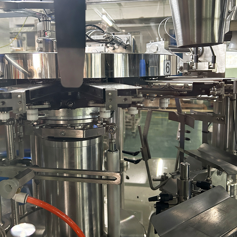 อัตโนมัติ วัสดุ viscous สกรู Multihead Weigher เครื่องจักรบรรจุกล่อง Drumsticks Frozen เครื่องจักรบรรจุไก่ Nugget