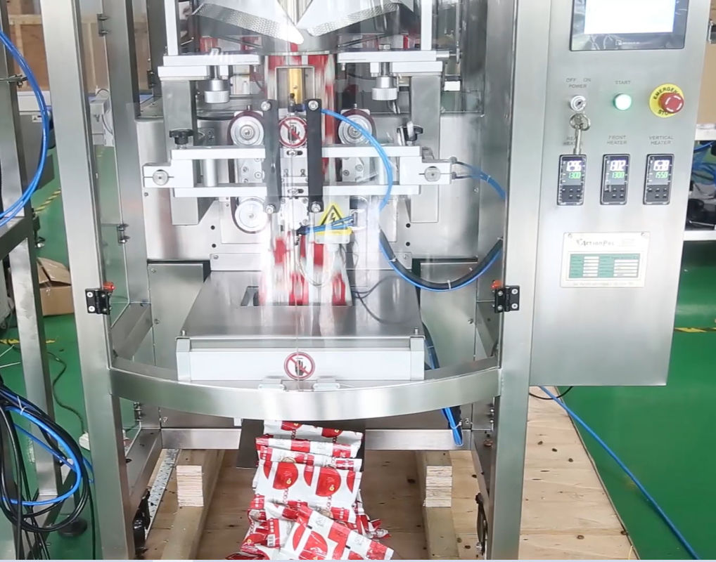 14 Mutihead Weigher VFFS เครื่องบรรจุภัณฑ์ประเภทชามลิฟท์สำหรับช็อกโกแลตถั่วผลไม้แช่แข็ง