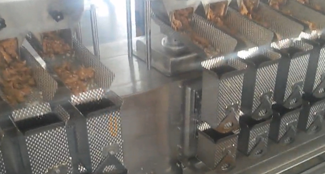 MCU Control Multi Head Weigher สำหรับเนื้อสัตว์ปรุงสุกบรรจุอาหารจานด่วน 50 ถุง / นาที