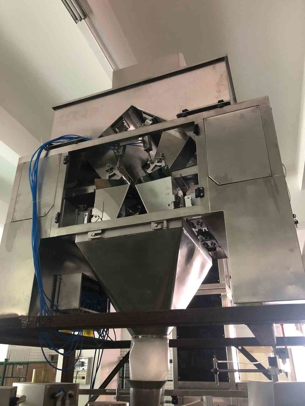 อัตโนมัติสี่หัว Linear Weigher SUS304 35BMP สําหรับน้ําหนัก 1000g สินค้า